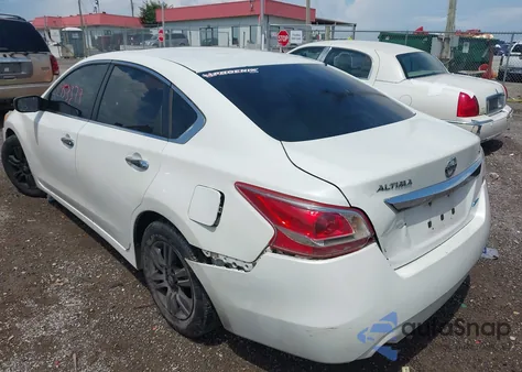 2013 Nissan Altima 2.5 S from USA, damaged, VIN 1N4AL3AP0DN513790